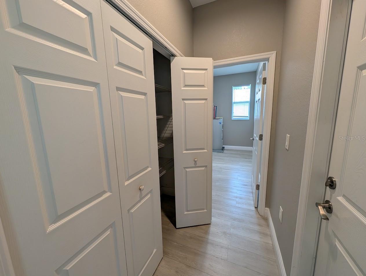 1643 JEANNIN DR — photo 28