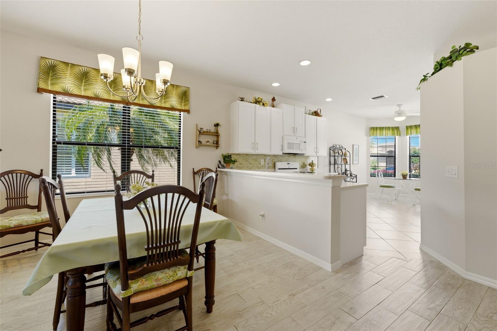 8155 STIRLING FALLS CIR — photo 6