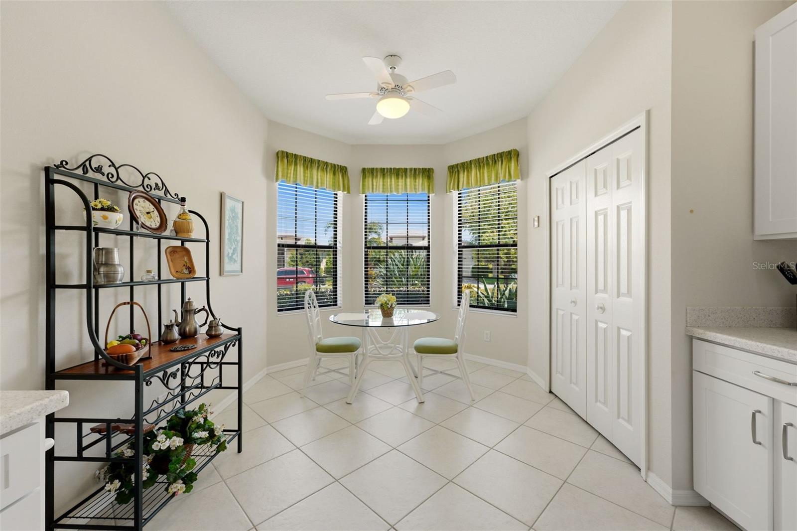 8155 STIRLING FALLS CIR — photo 8