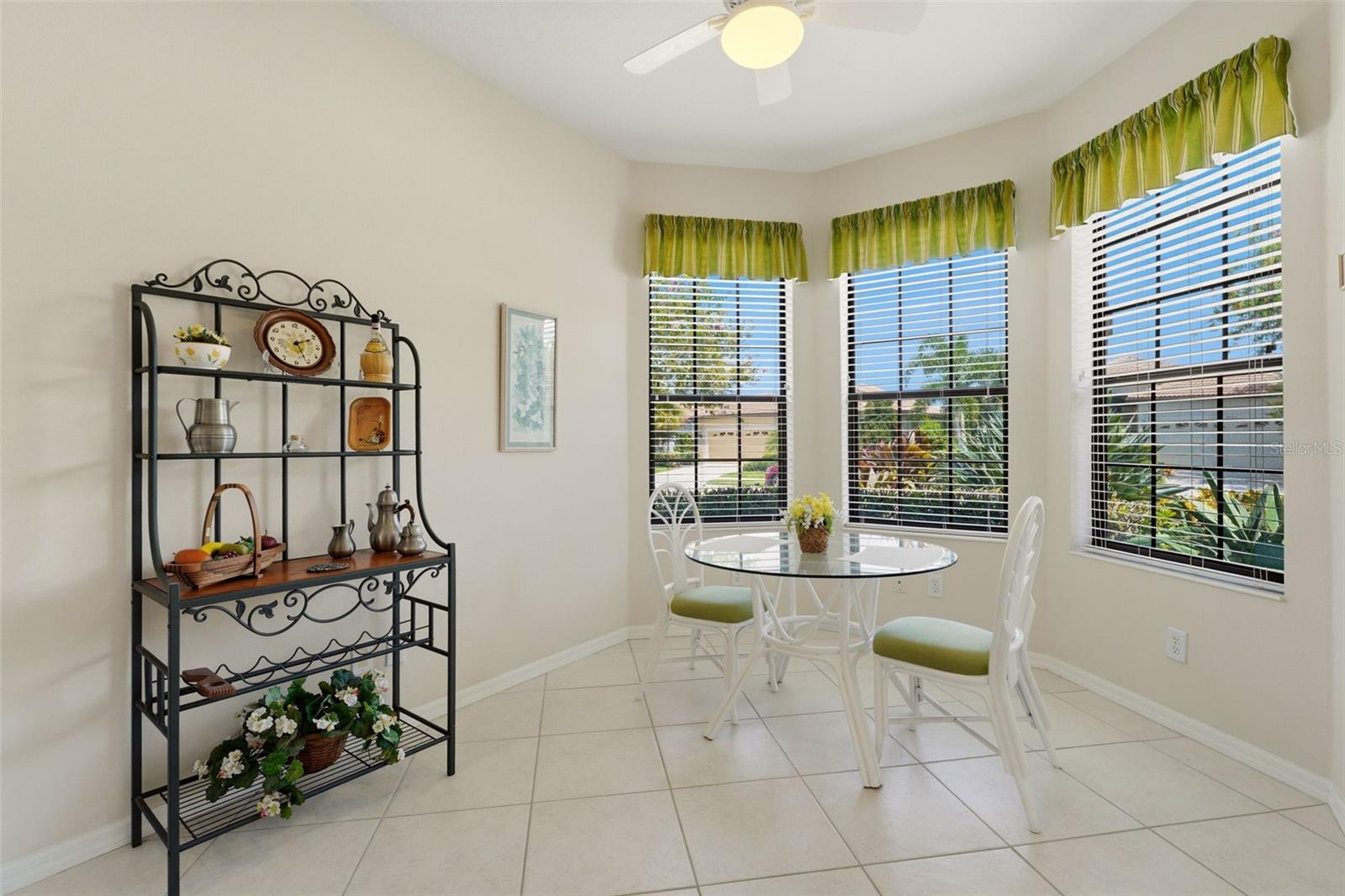 8155 STIRLING FALLS CIR — photo 9