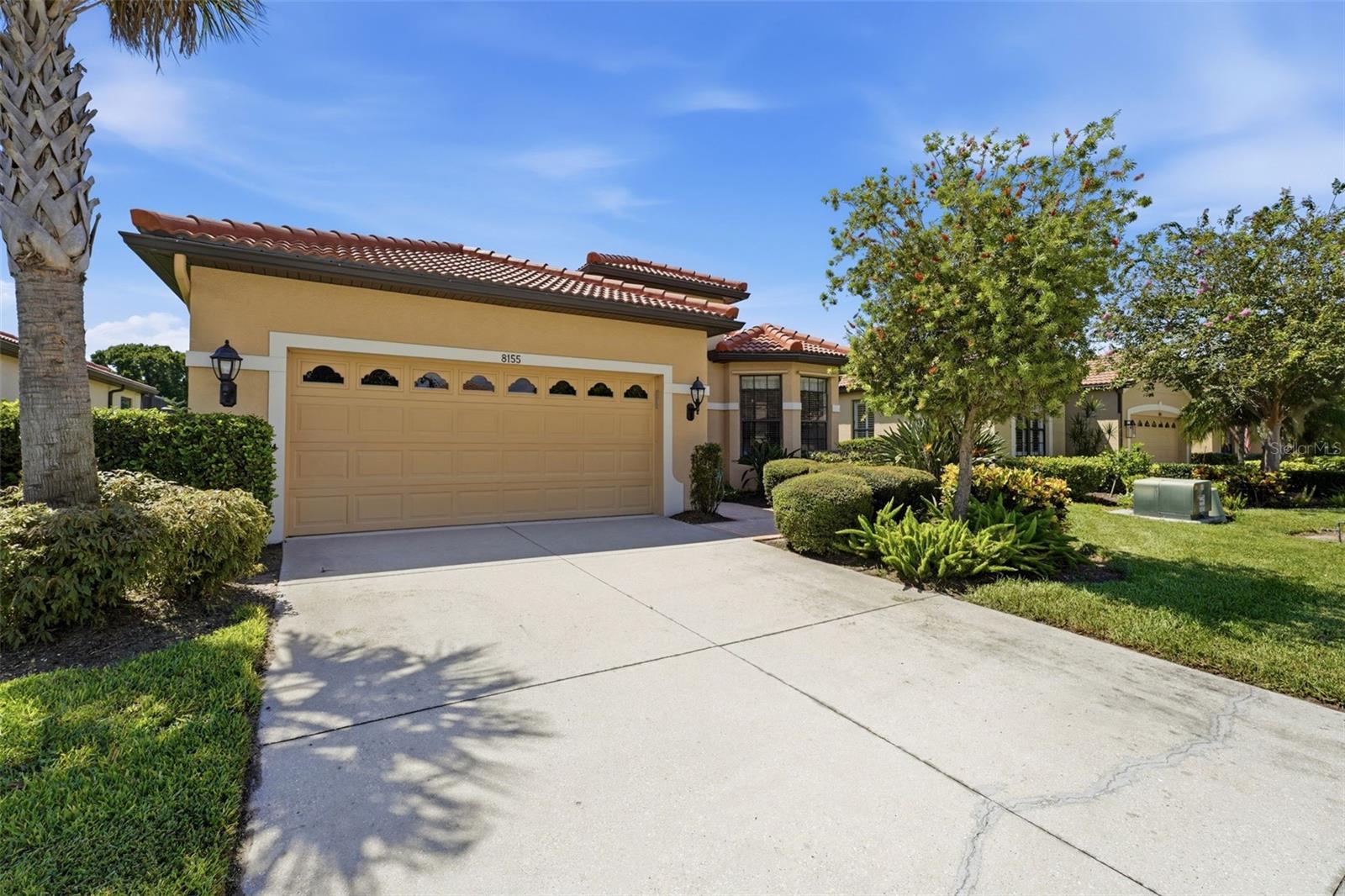8155 STIRLING FALLS CIR — photo 2