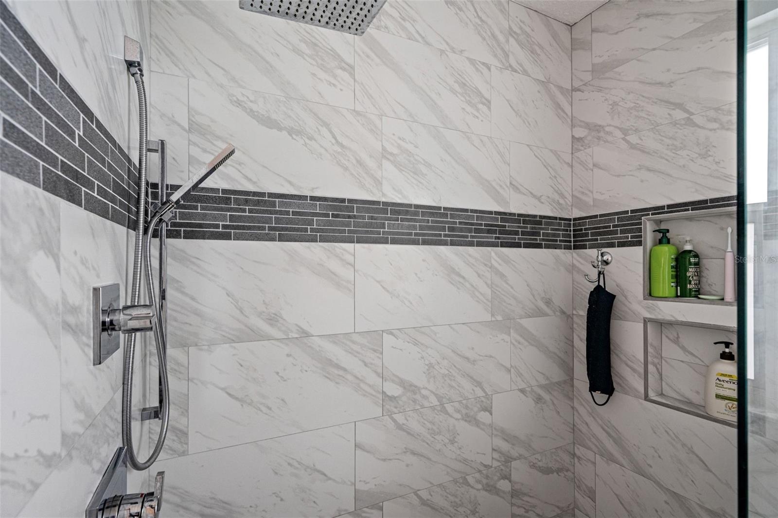6444 ASHVILLE DR — photo 31