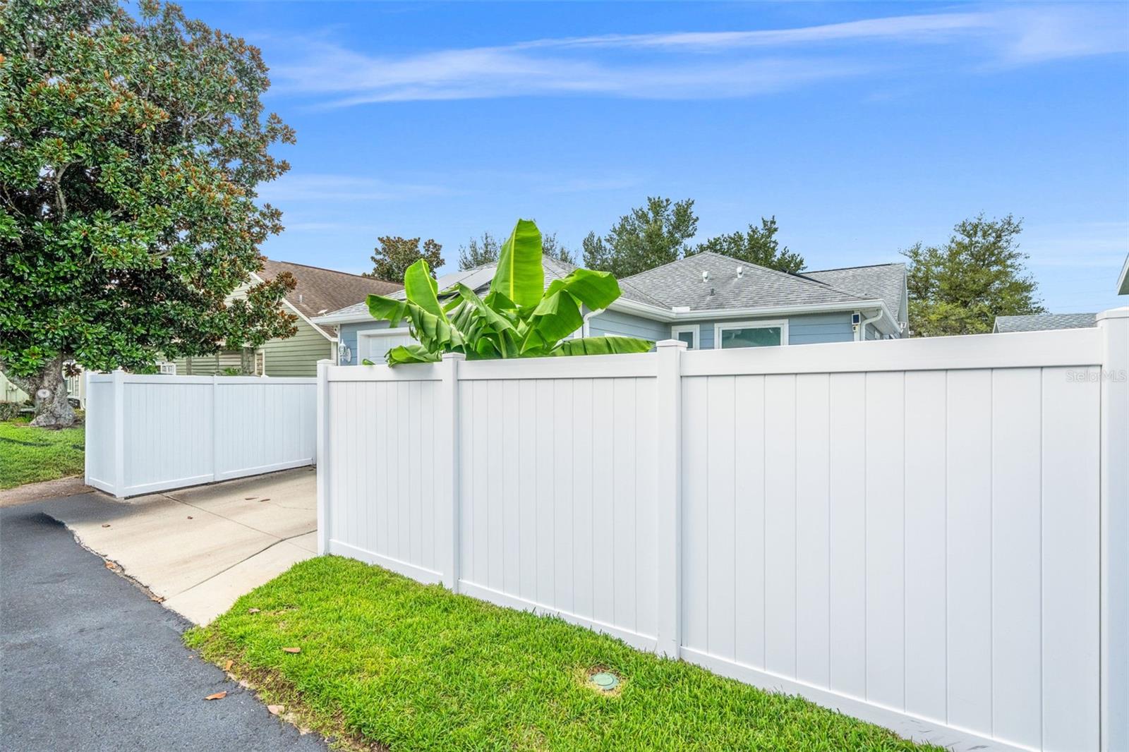 6444 ASHVILLE DR — photo 39