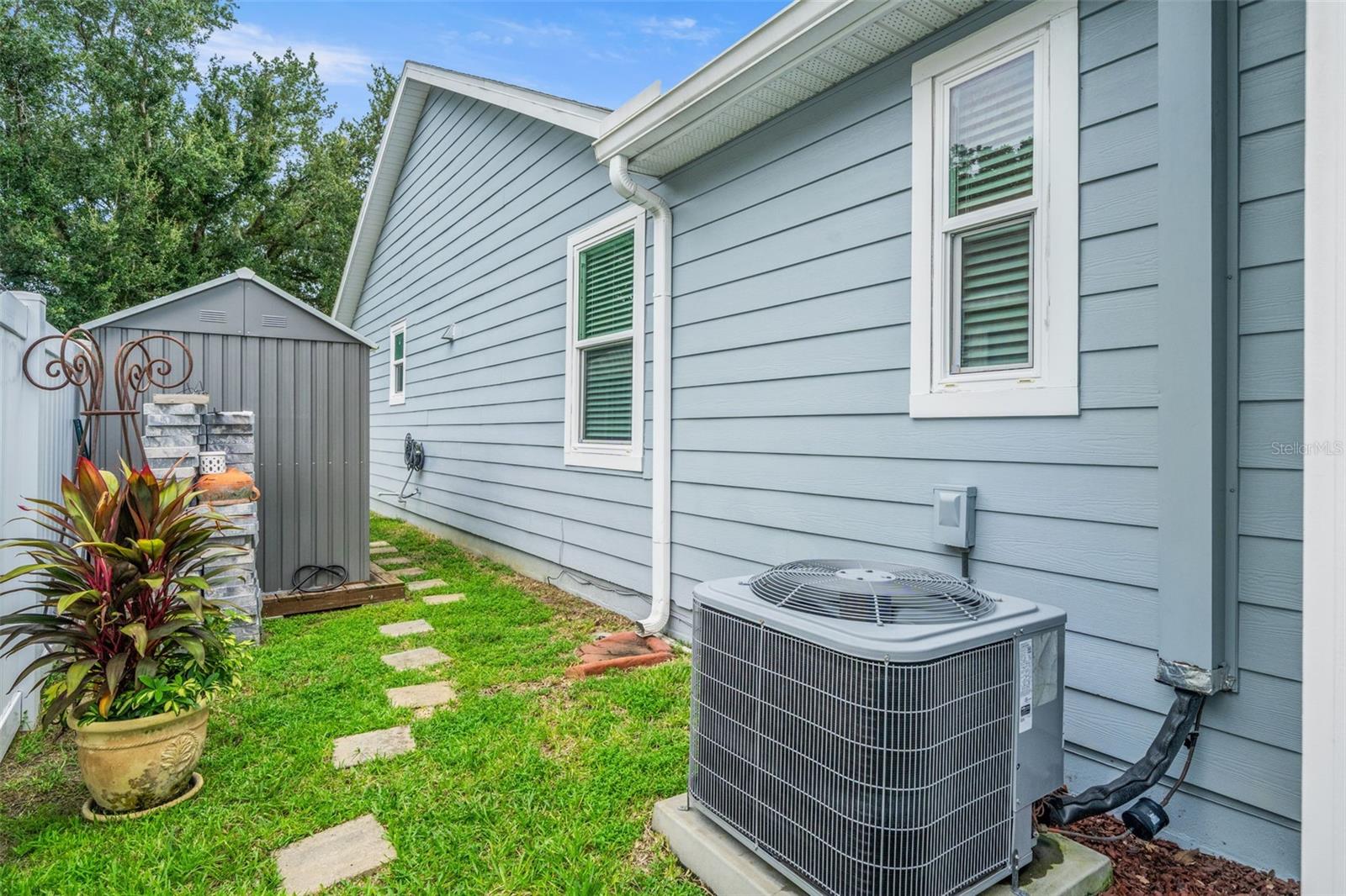 6444 ASHVILLE DR — photo 47