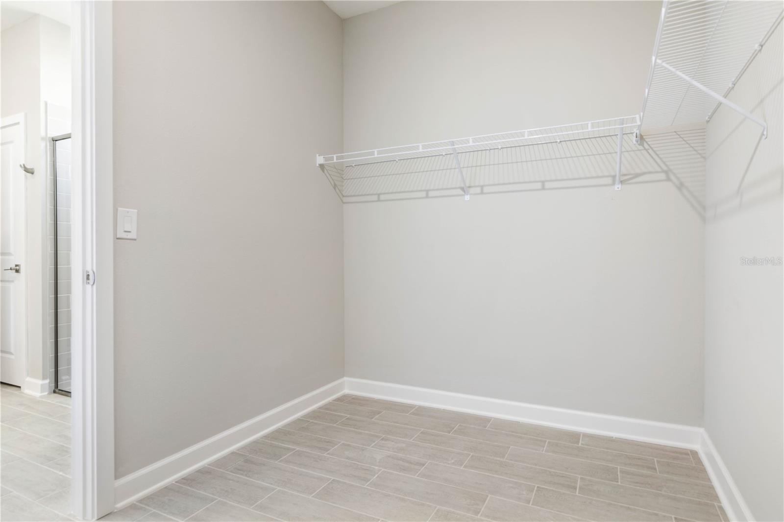 3162 FERGUS ST — photo 16