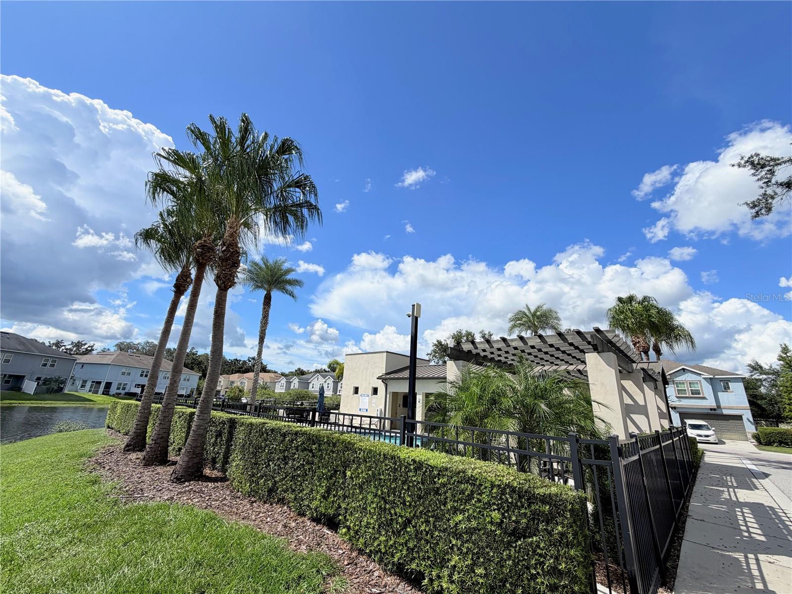 6824 CITRUS CREEK LN — photo 24