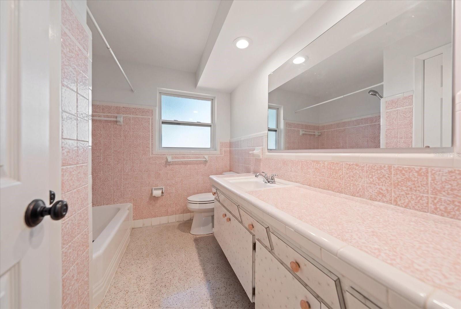 1690 PINEHURST RD — photo 11