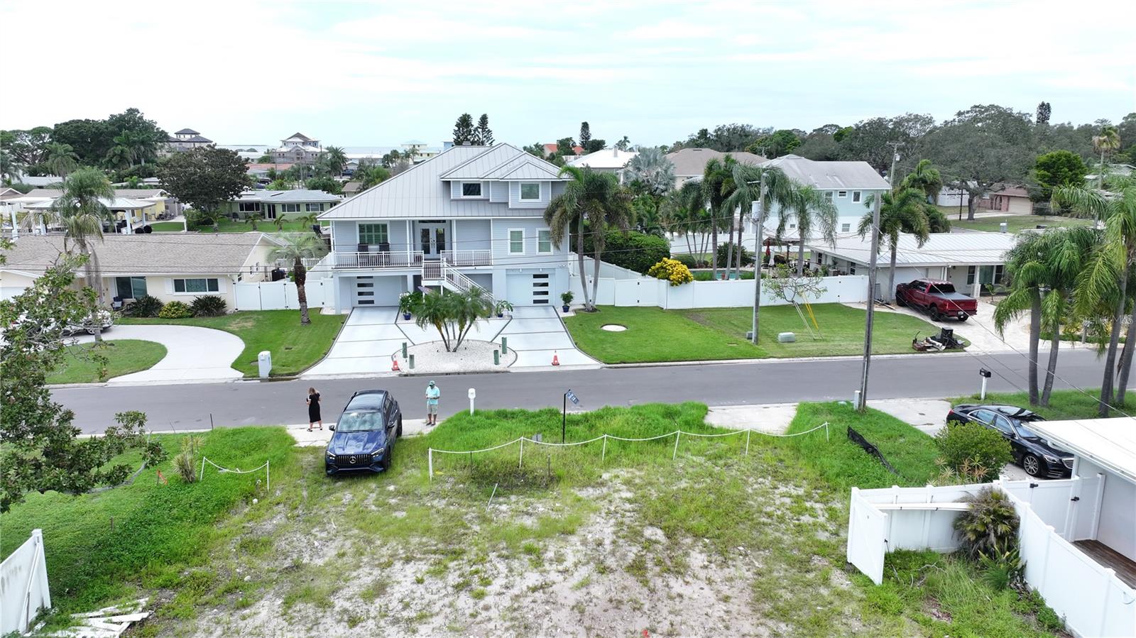 303 MORNINGSIDE DR — photo 24