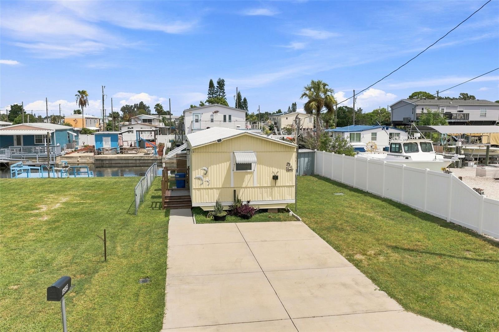 6819 HERON LN — photo 24