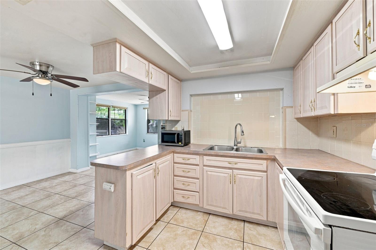 3431 OVERLAND DR — photo 10