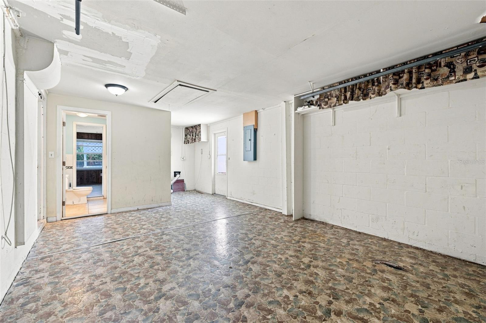 3431 OVERLAND DR — photo 23