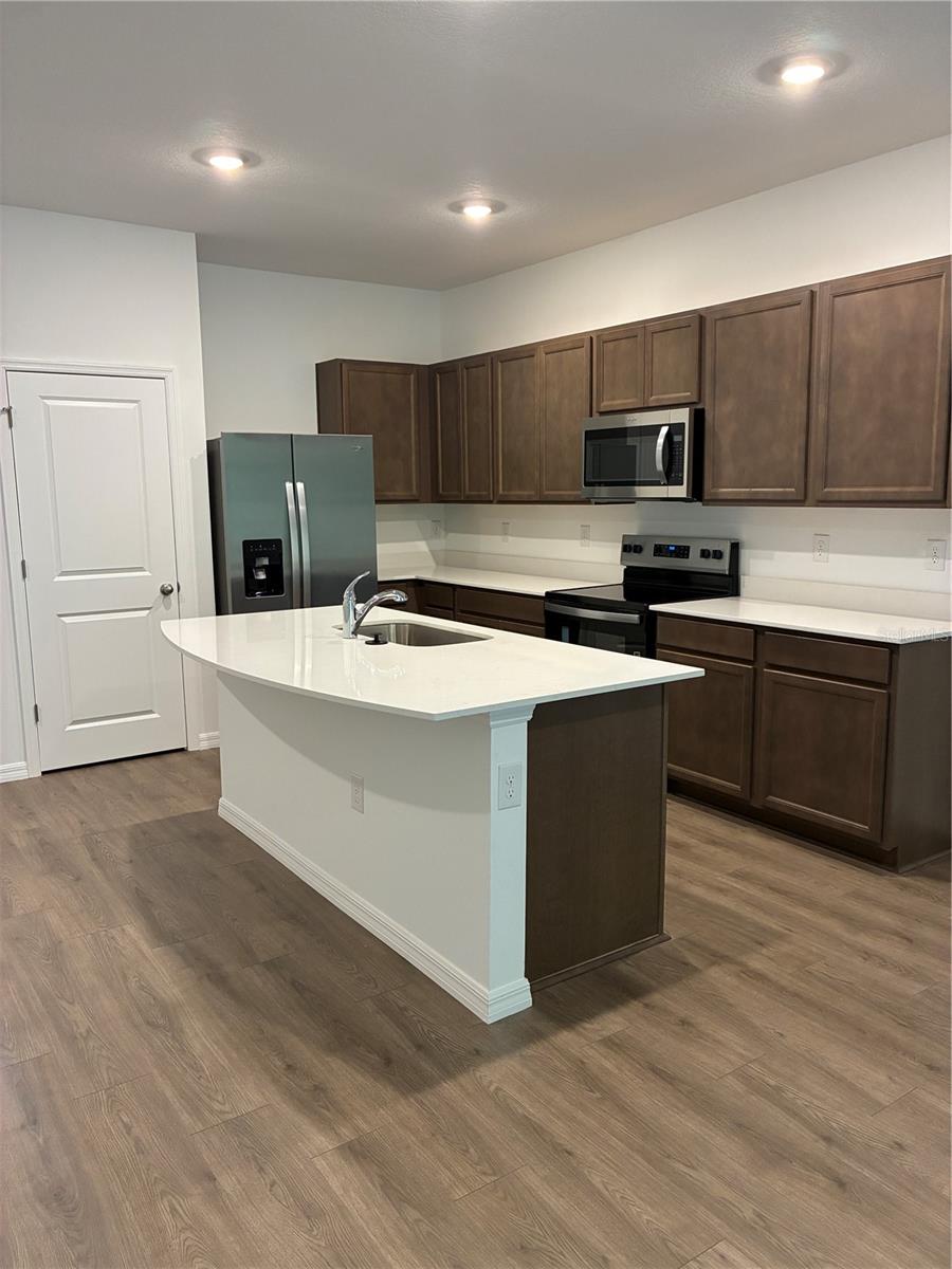 32519 MIDSUMMER NIGHT LN — photo 7