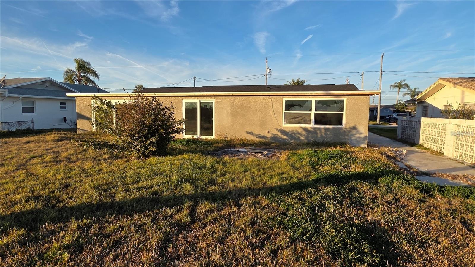 4020 HEADSAIL DR — photo 27