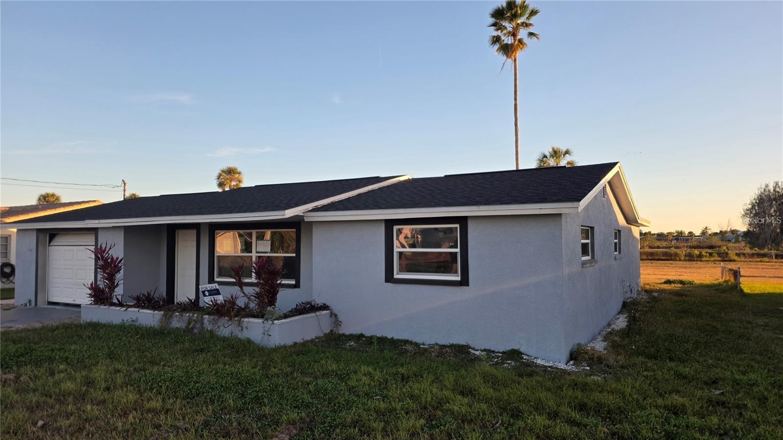 4020 HEADSAIL DR — photo 26