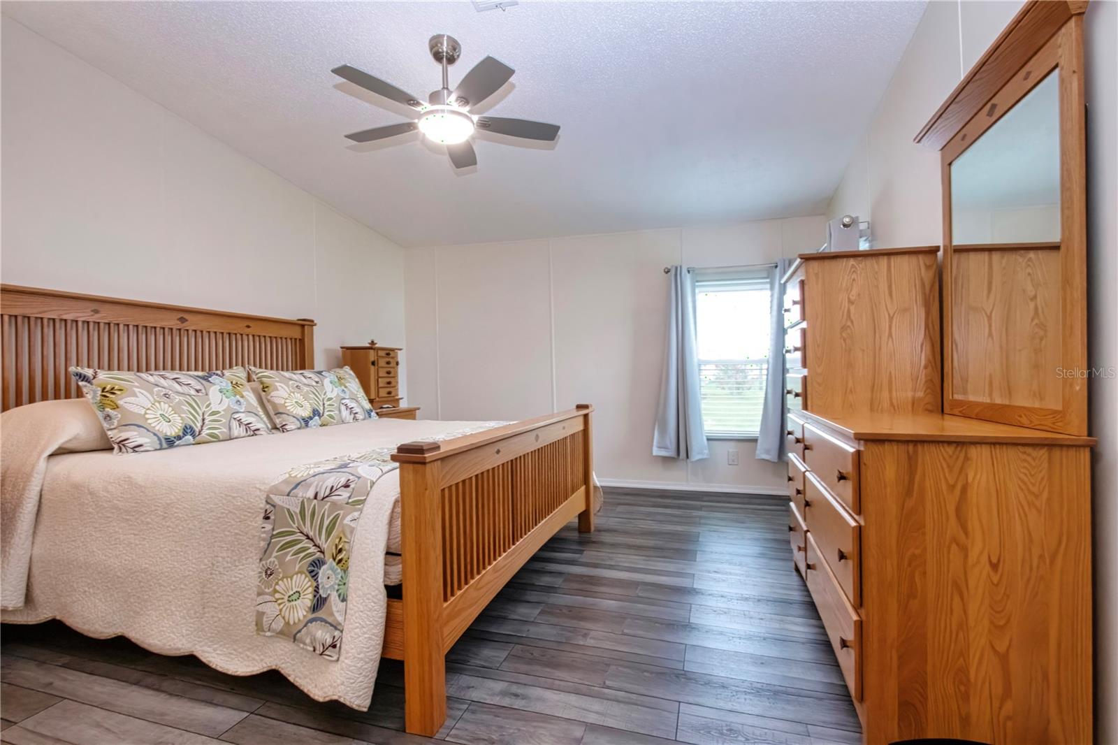 363 CAPTAINS CT — photo 24