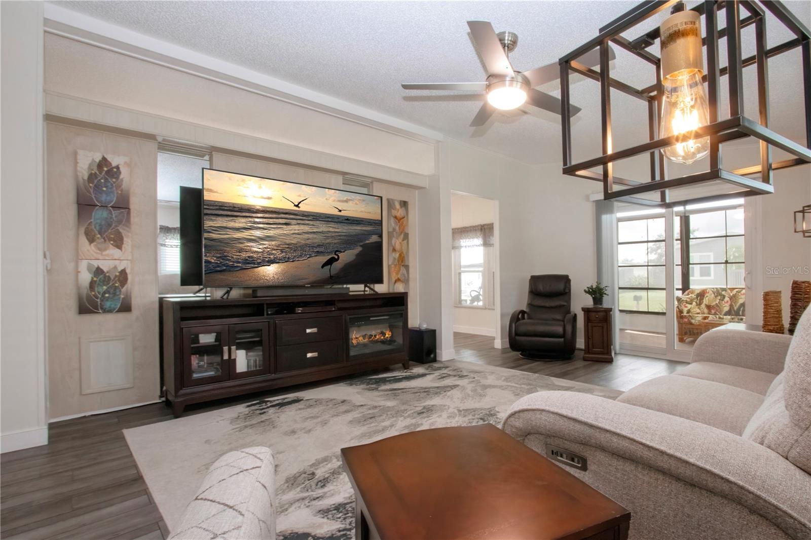 363 CAPTAINS CT — photo 8
