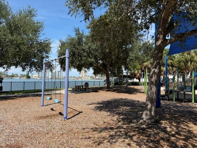 240 WINDWARD PSGE #702 — photo 84