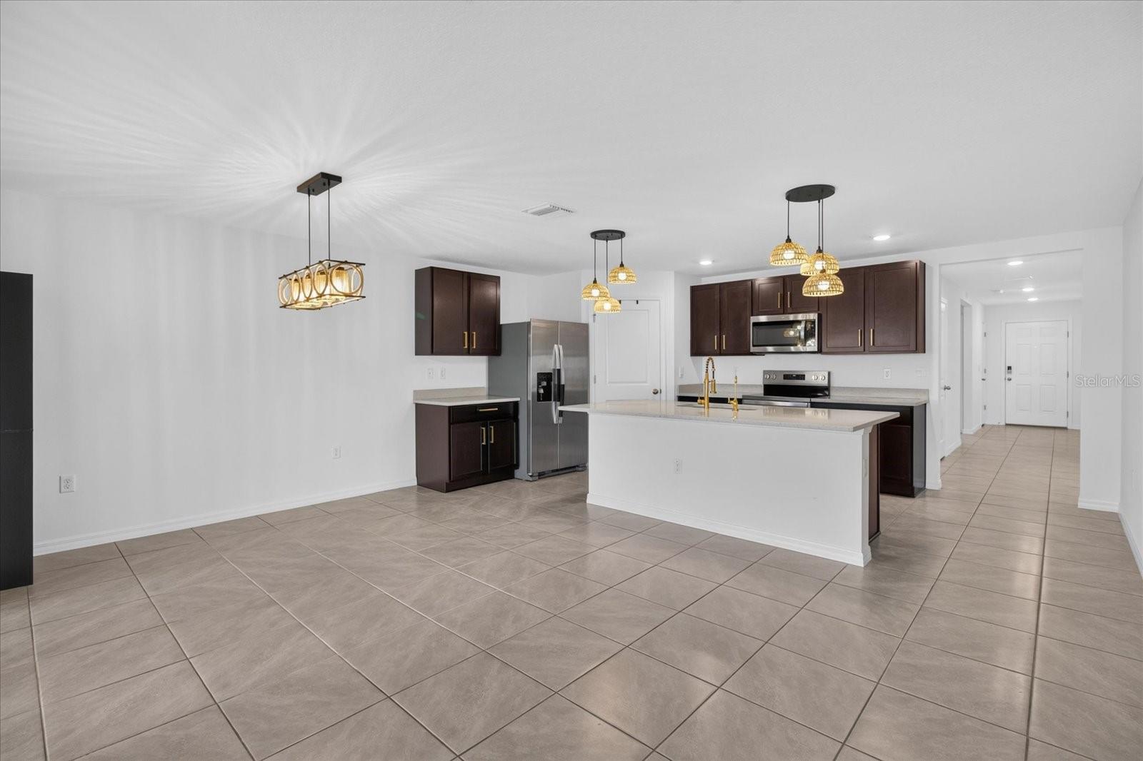 3084 LIVING CORAL ST — photo 9
