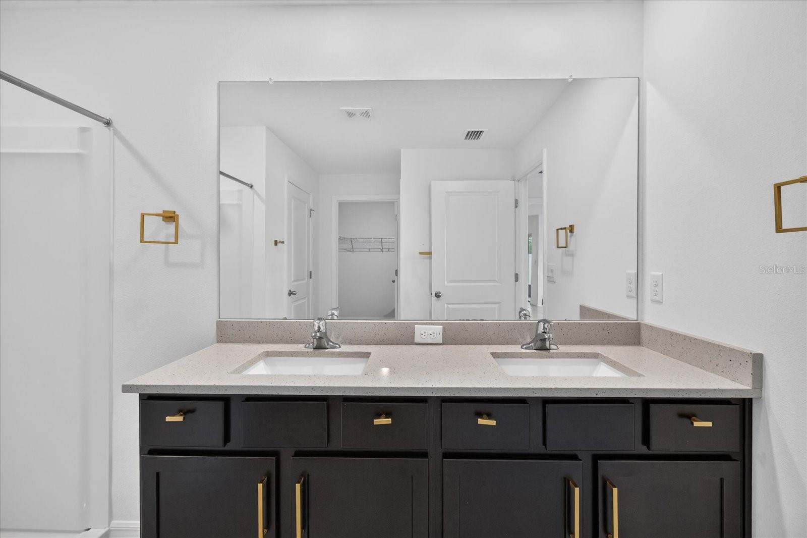 3084 LIVING CORAL ST — photo 17