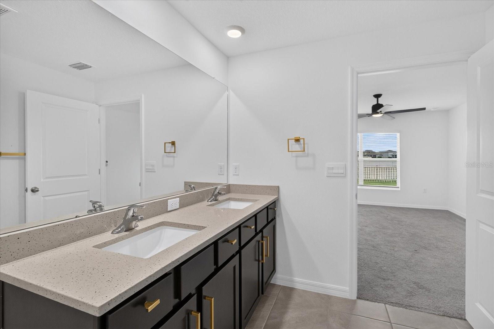 3084 LIVING CORAL ST — photo 18