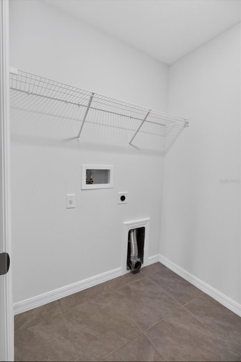 3084 LIVING CORAL ST — photo 24