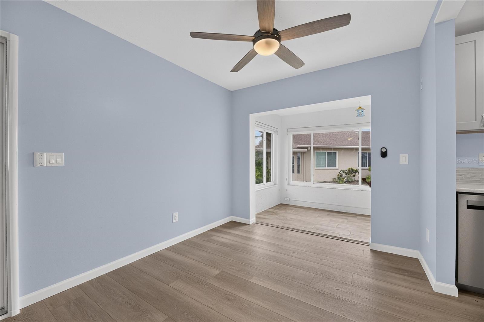 110 GLOUCESTER BLVD #346 — photo 16