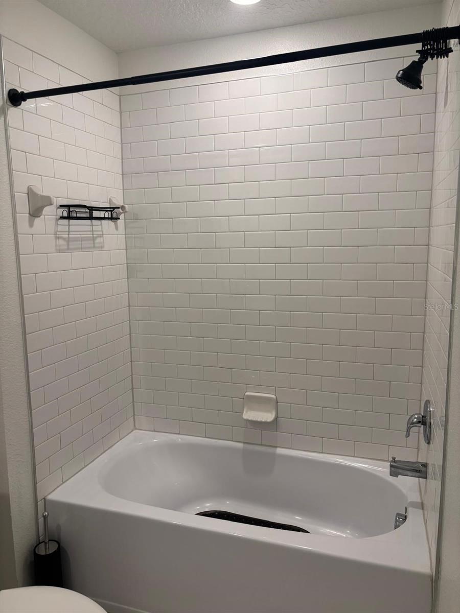 22481 STORYBOOK CABIN WAY — photo 12