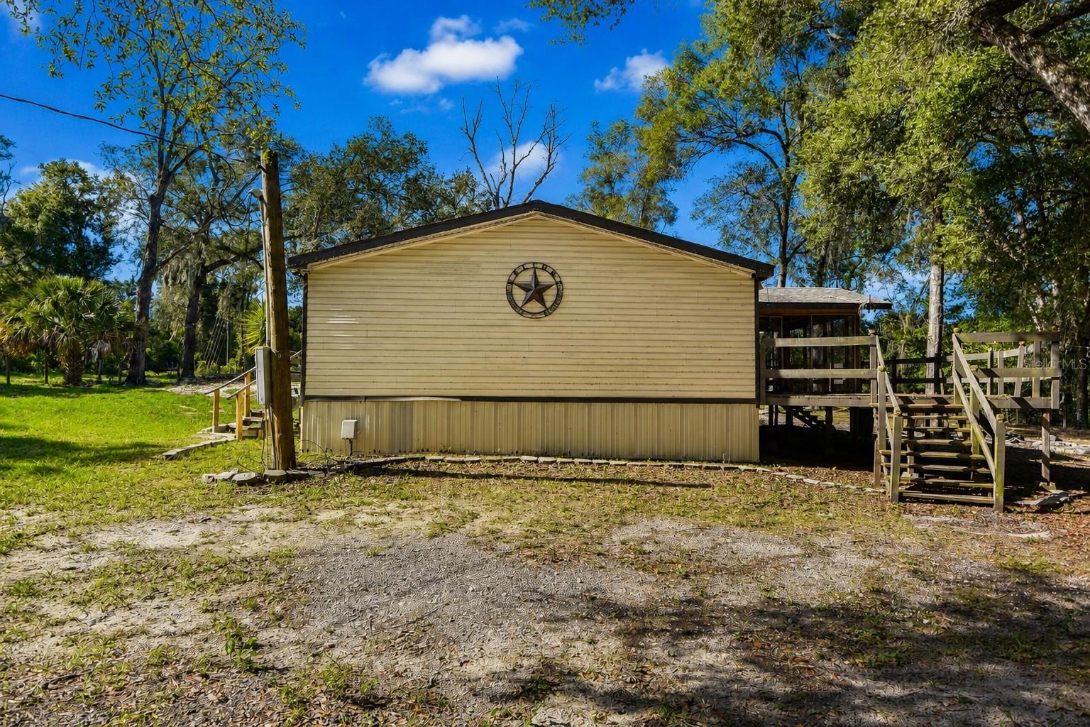 17438 LAWLESS RD — photo 27
