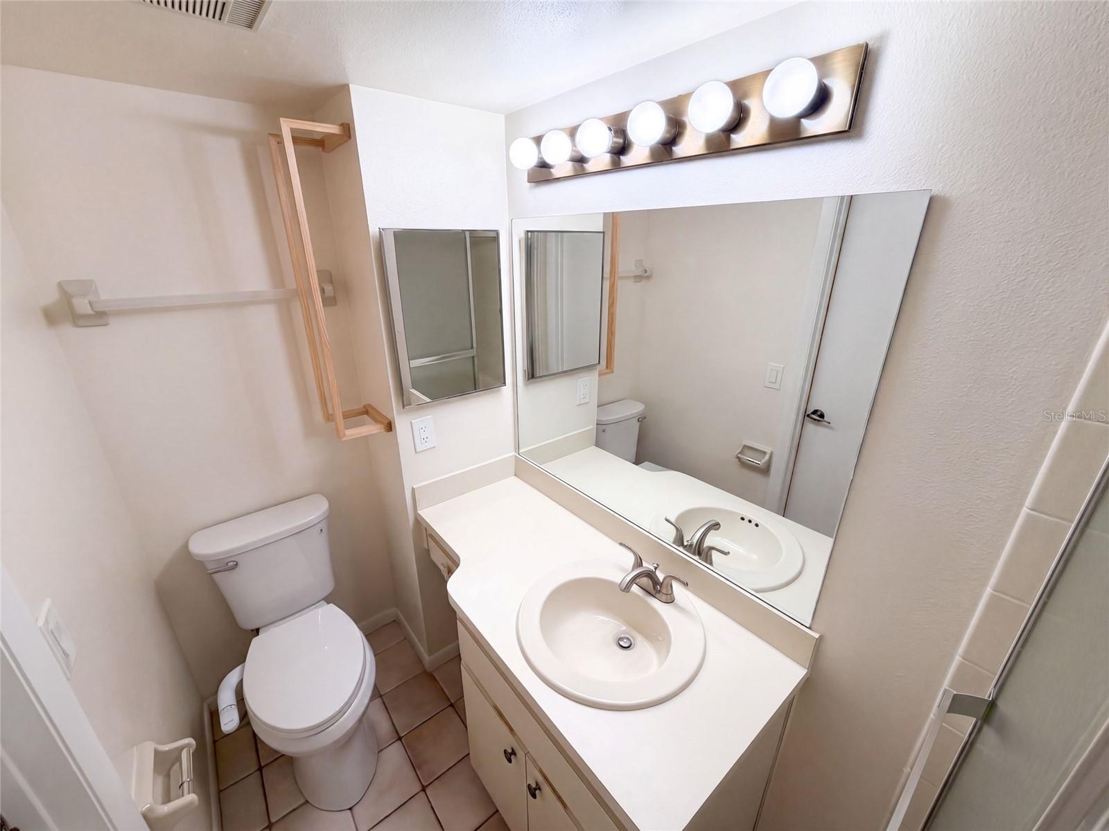 1465 MILLSTREAM LN #104 — photo 15