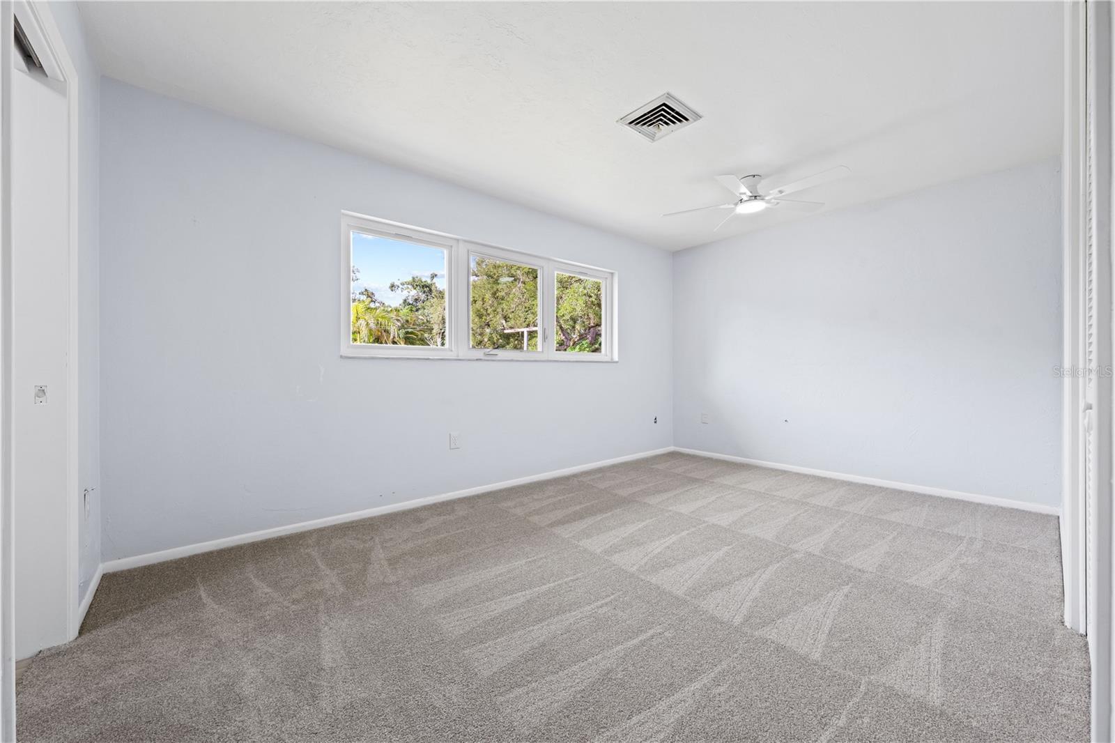 3733 MALEC CIR — photo 28