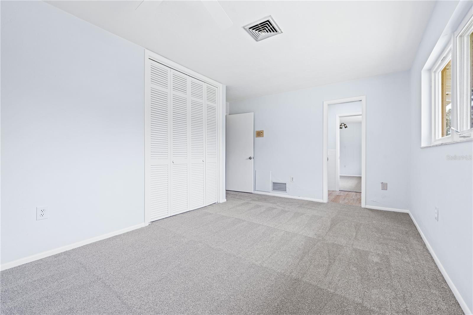 3733 MALEC CIR — photo 29