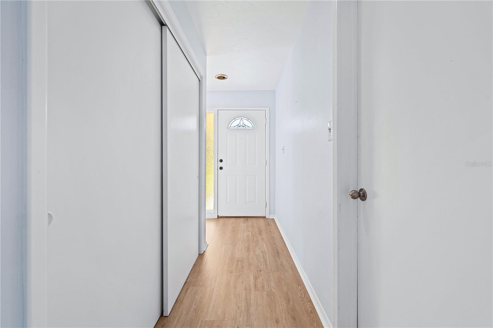 3733 MALEC CIR — photo 8