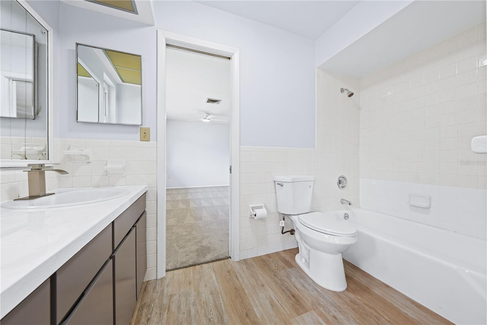 3733 MALEC CIR — photo 30