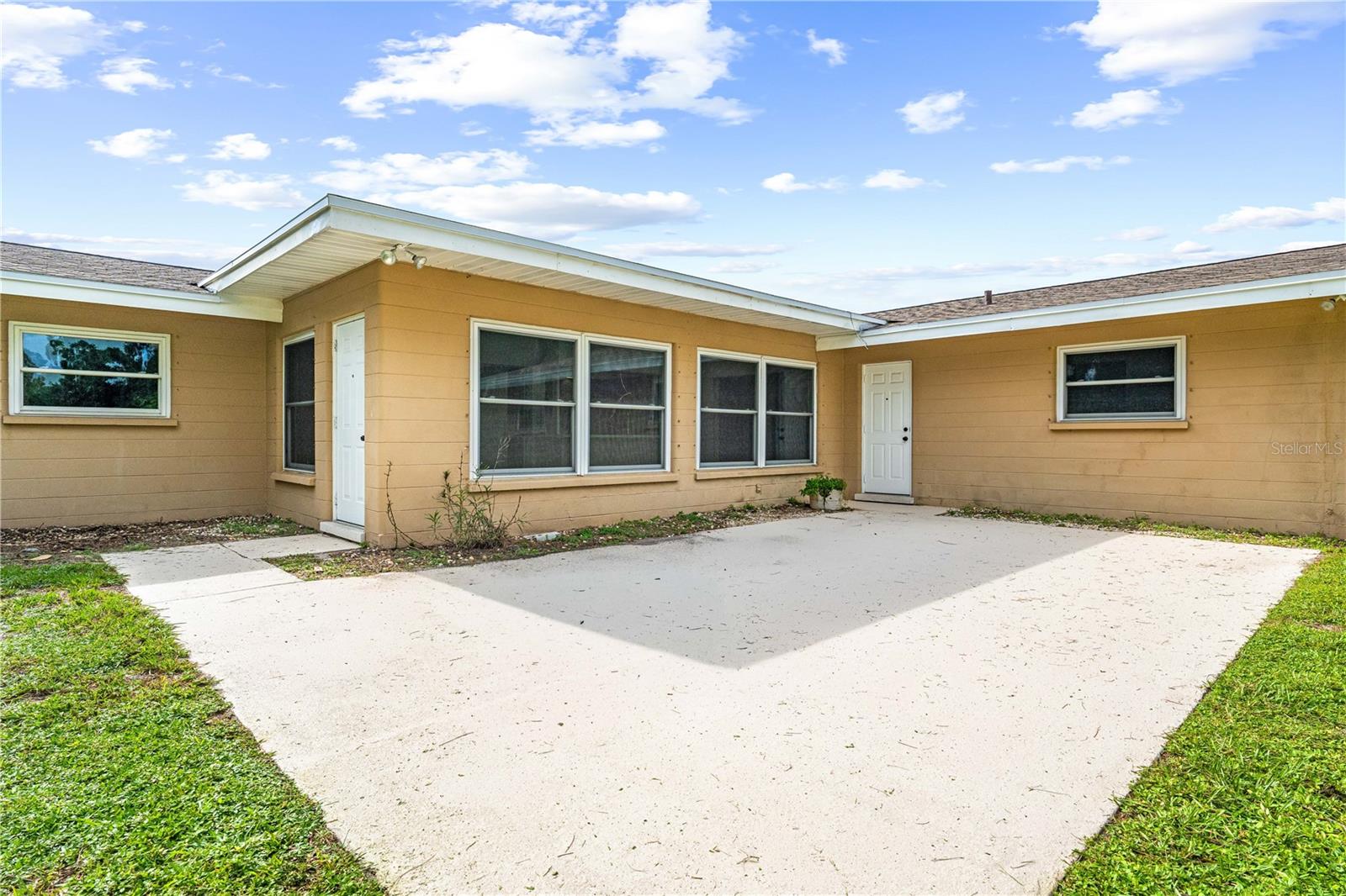 3733 MALEC CIR — photo 41