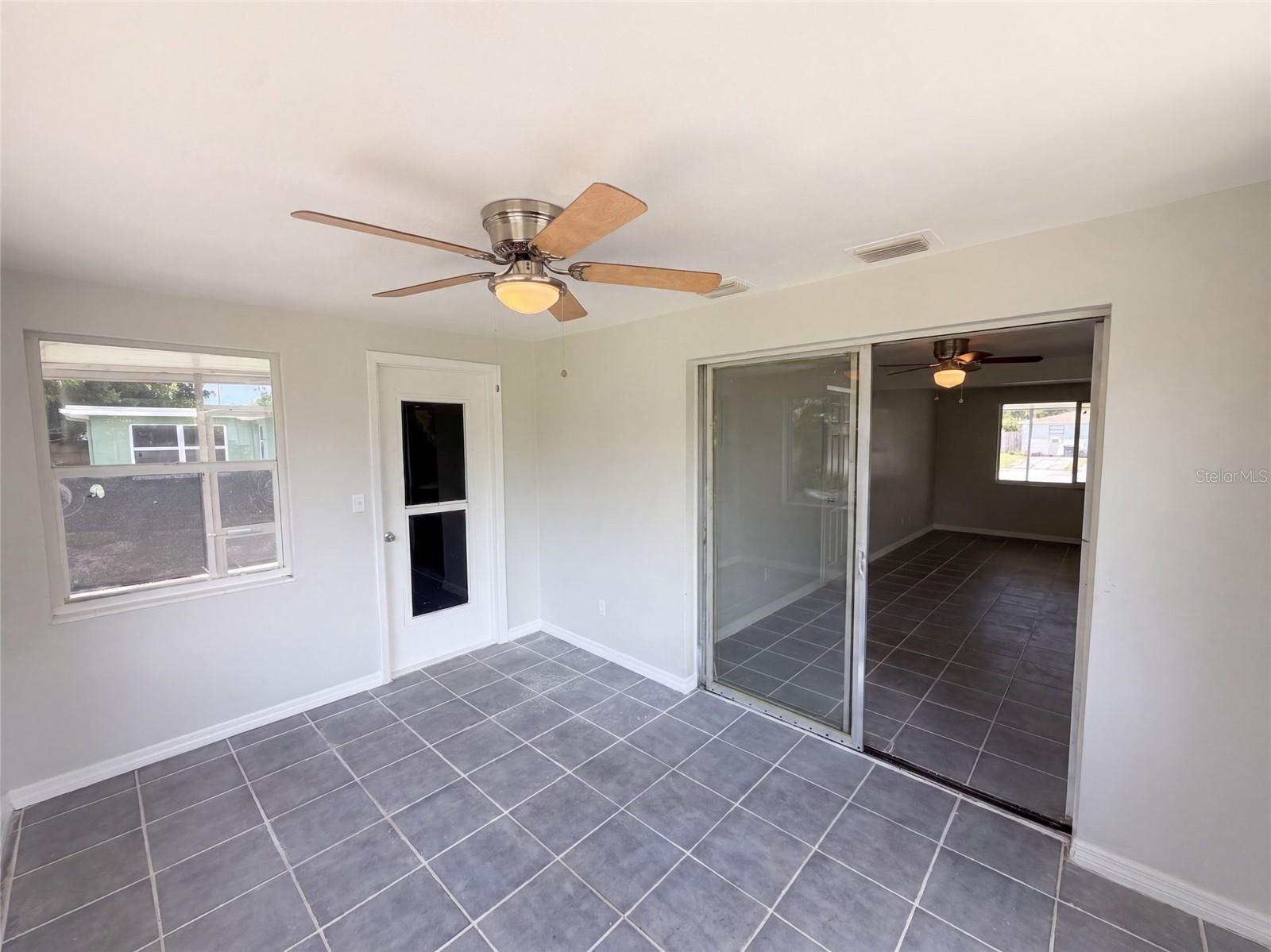 4718 TRAFFORD RD — photo 22