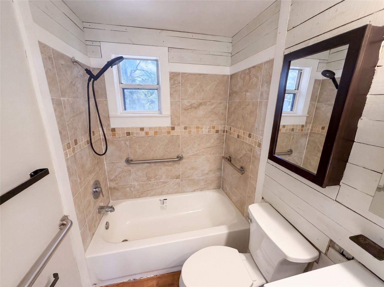 4718 TRAFFORD RD — photo 20
