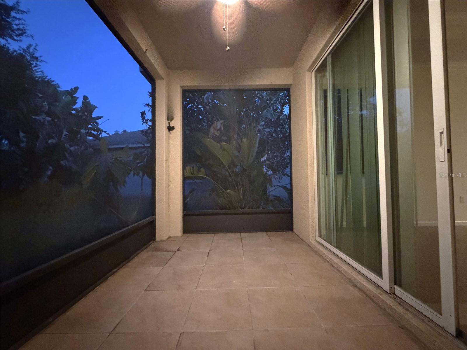 19314 RED SKY CT — photo 28