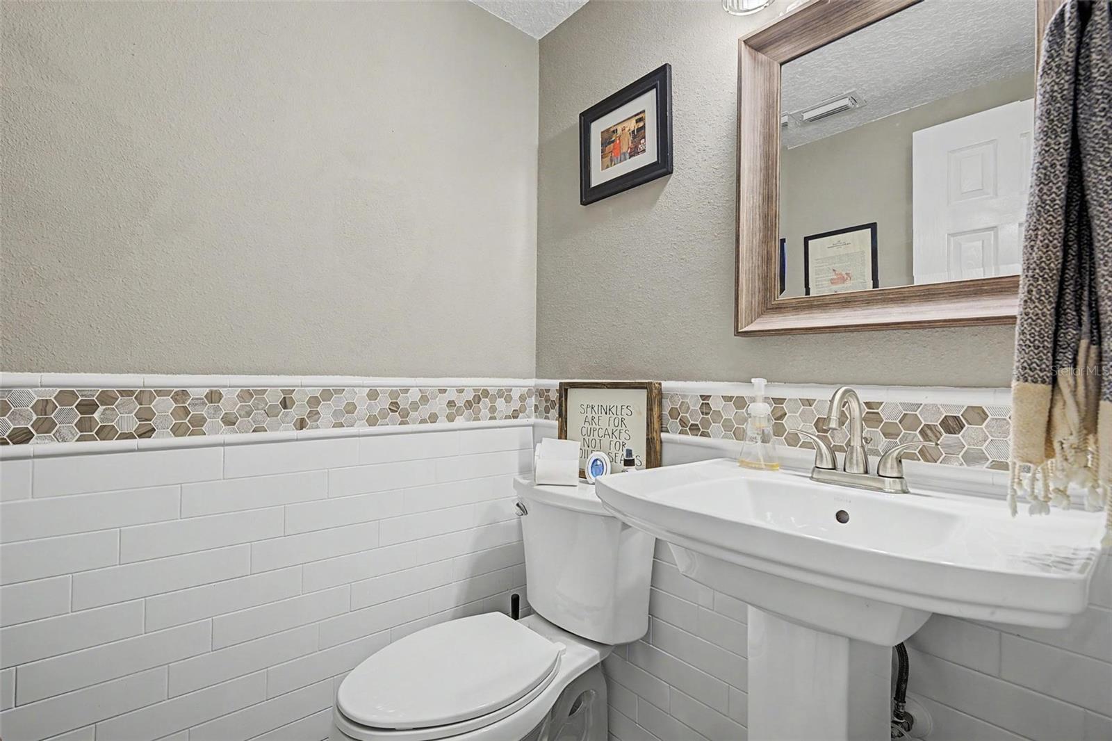 19724 PRINCE BENJAMIN DR — photo 32
