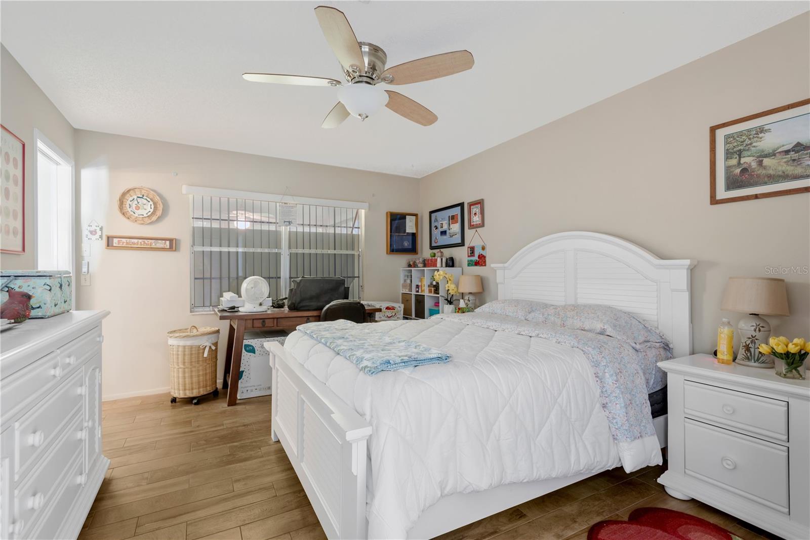10811 PEPPERTREE LN — photo 13