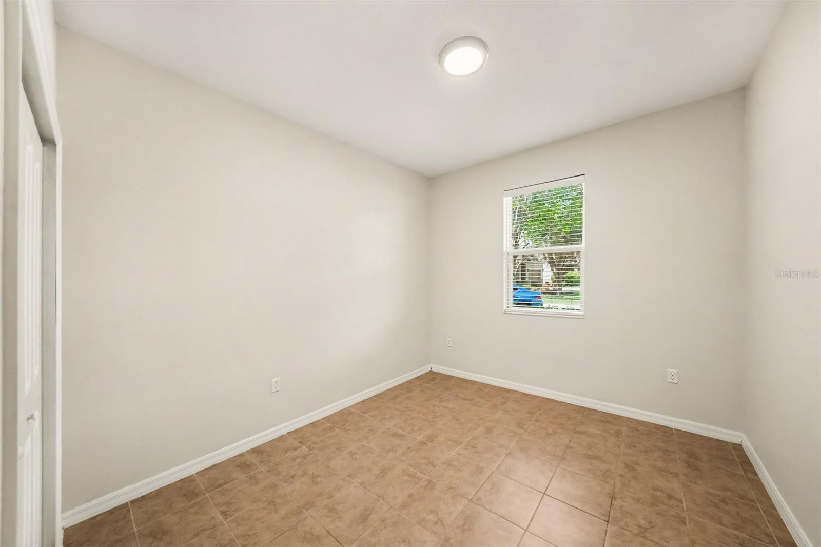 1102 CANYON OAKS DR — photo 24