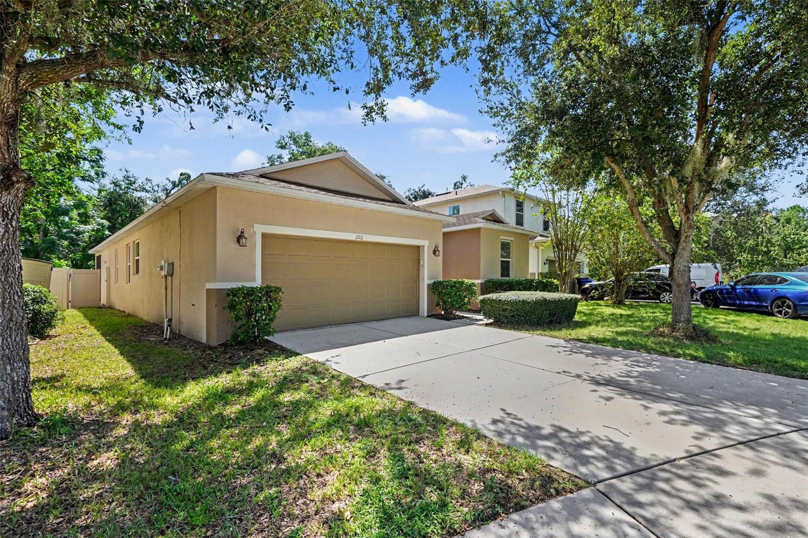 1102 CANYON OAKS DR — photo 7