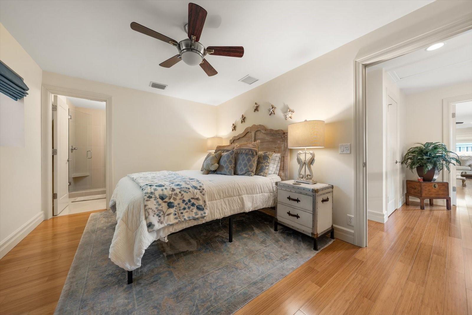 485 PARK AVE — photo 42