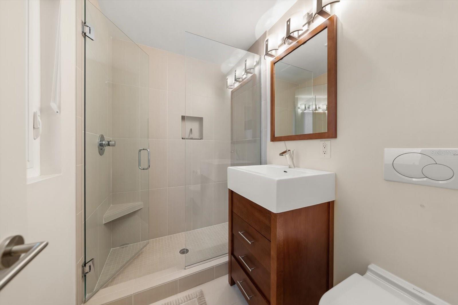 485 PARK AVE — photo 47