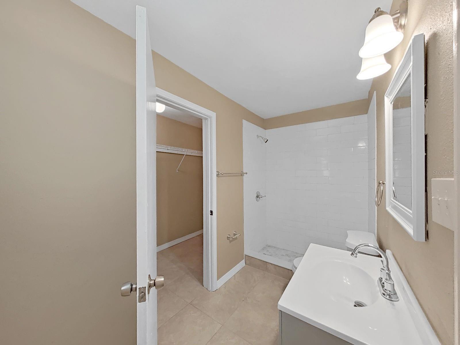 4411 BASS ST — photo 39