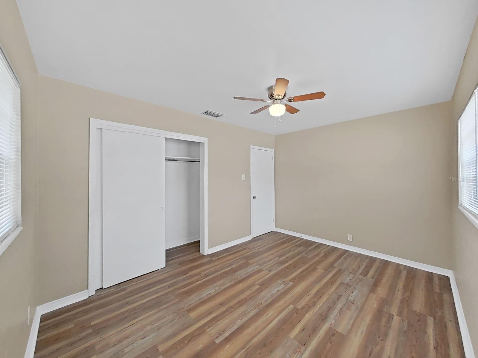 4411 BASS ST — photo 33