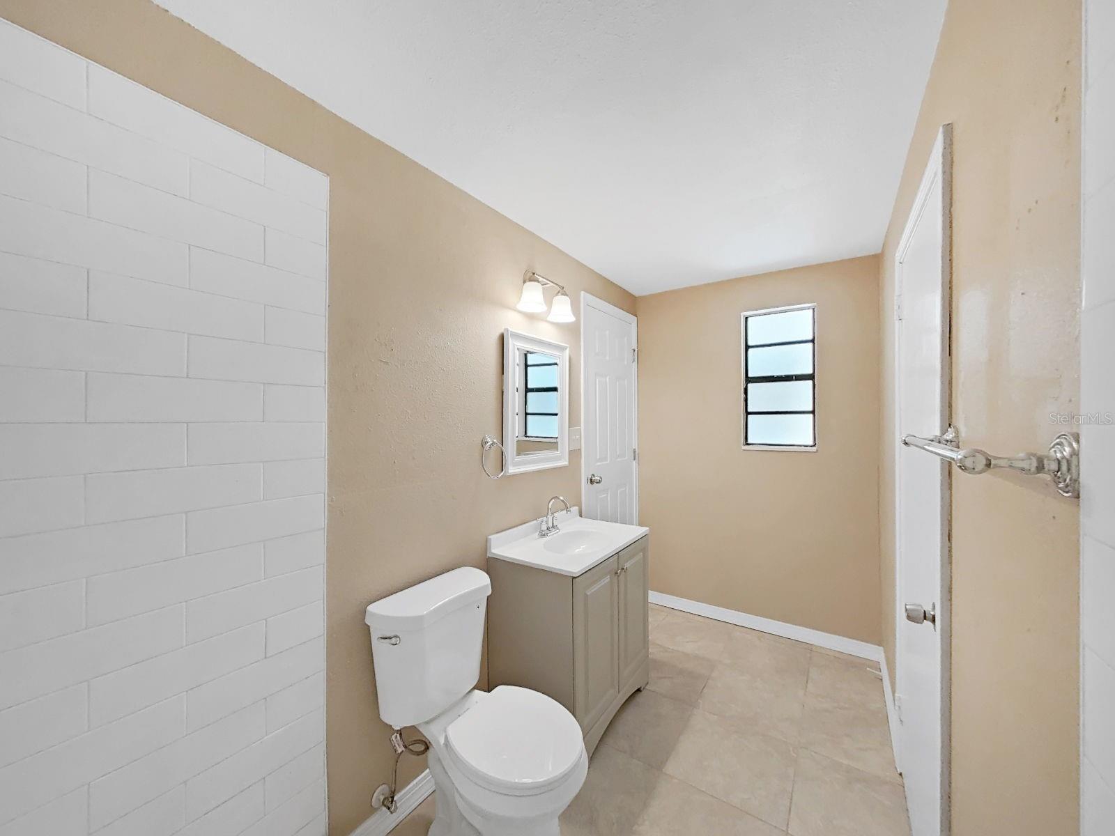 4411 BASS ST — photo 41