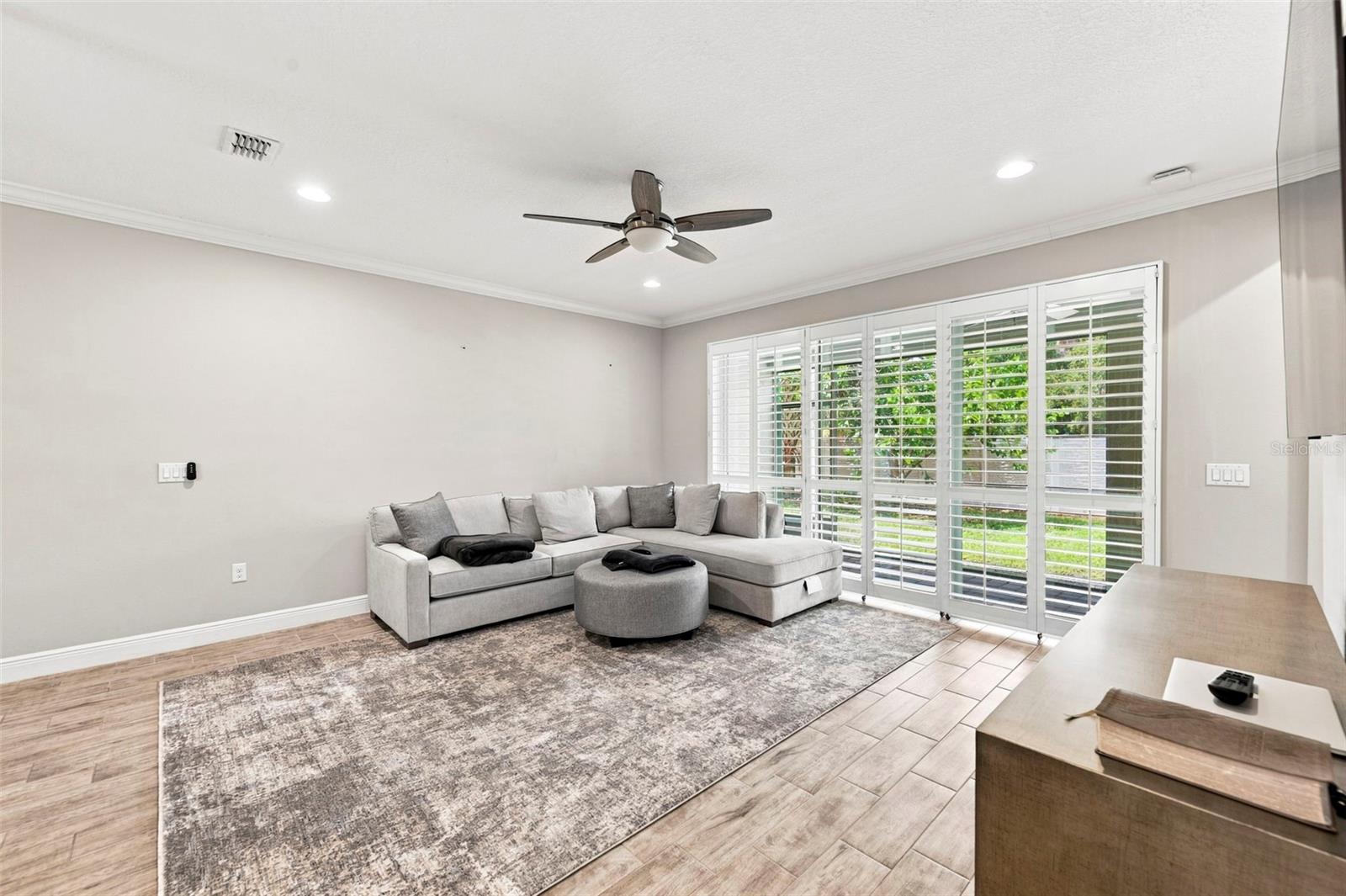 1103 MANGO CT — photo 11