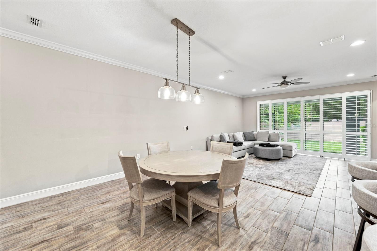 1103 MANGO CT — photo 4