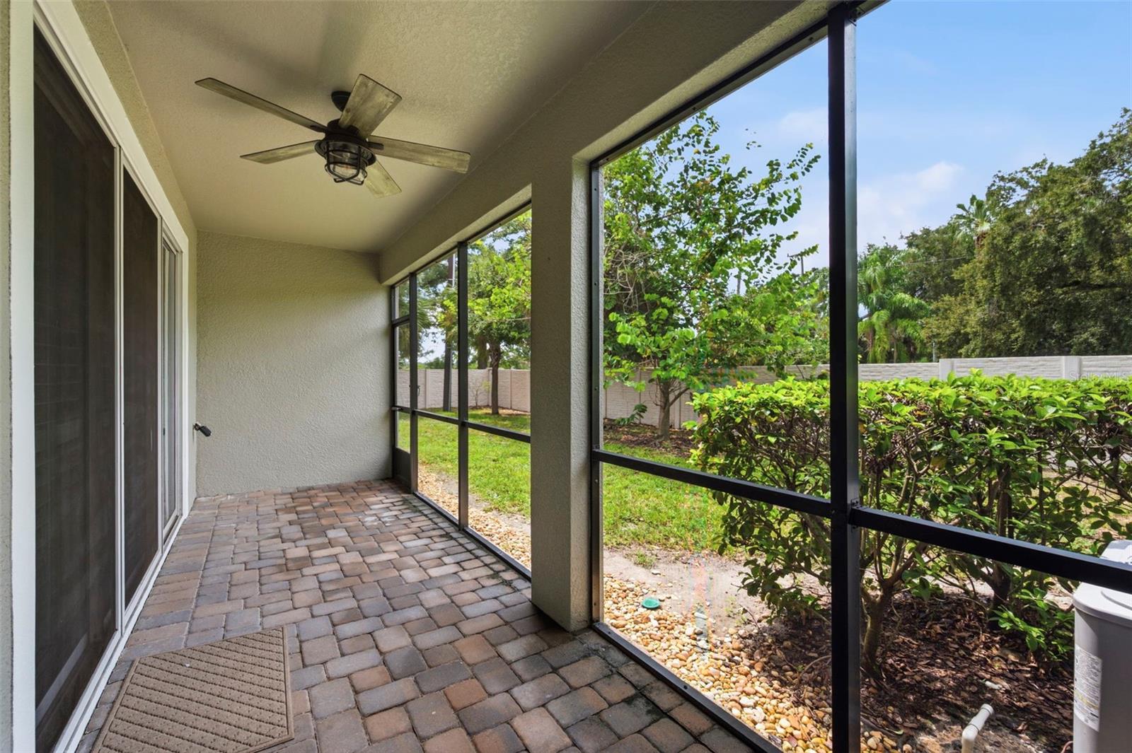 1103 MANGO CT — photo 20