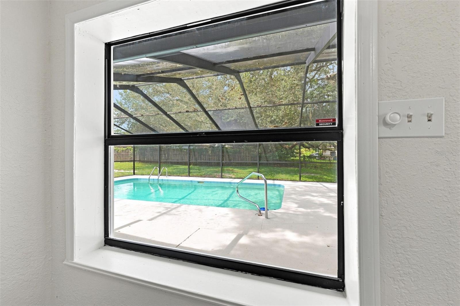 11666 SEMINOLE DR — photo 34